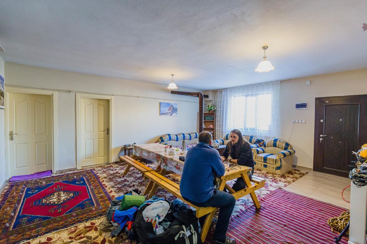 Taurus Guest House Cukurbag  Екстериор снимка